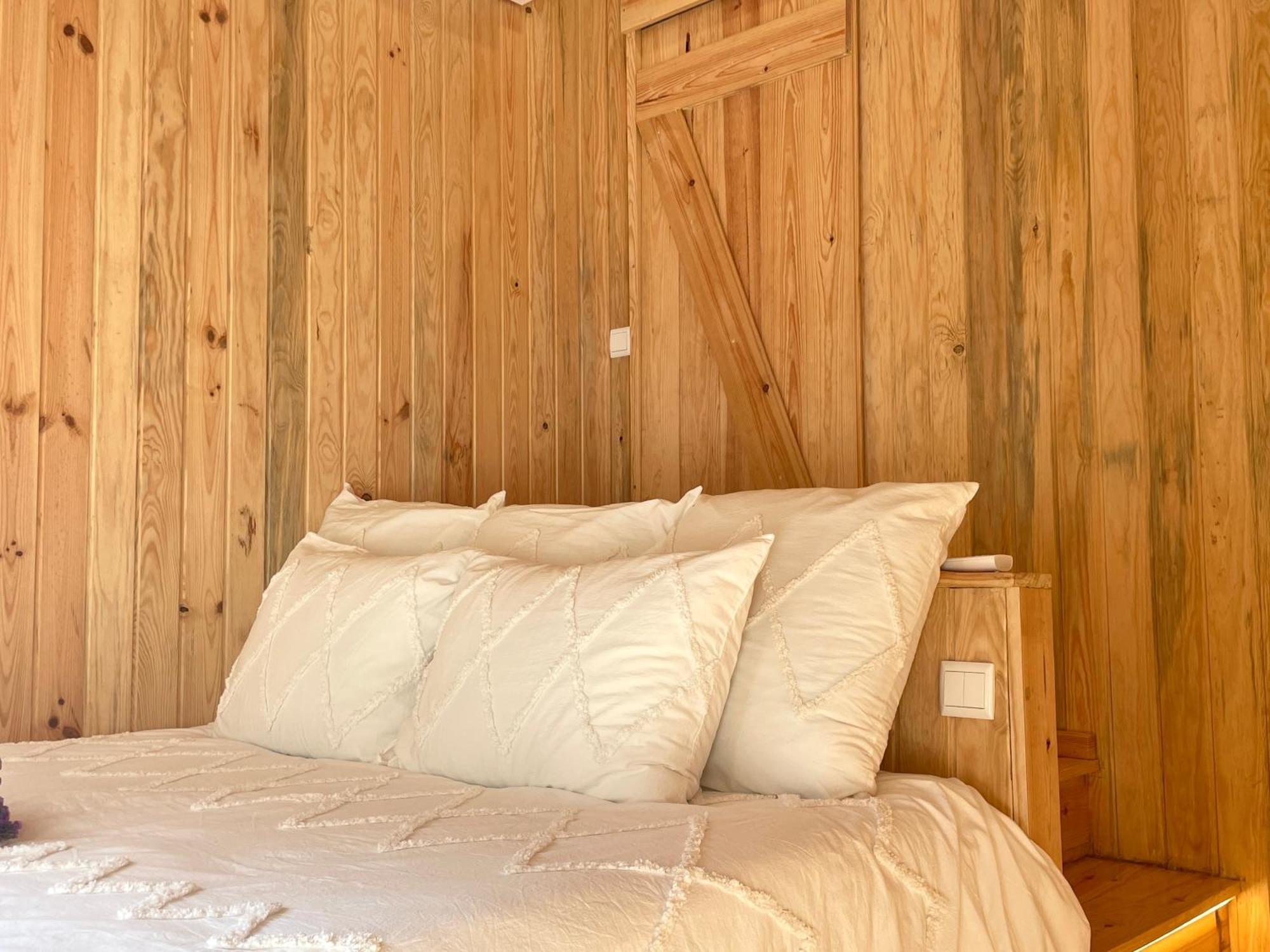 Nativo Natureza Pink Wood Cabin Cela  Exterior photo